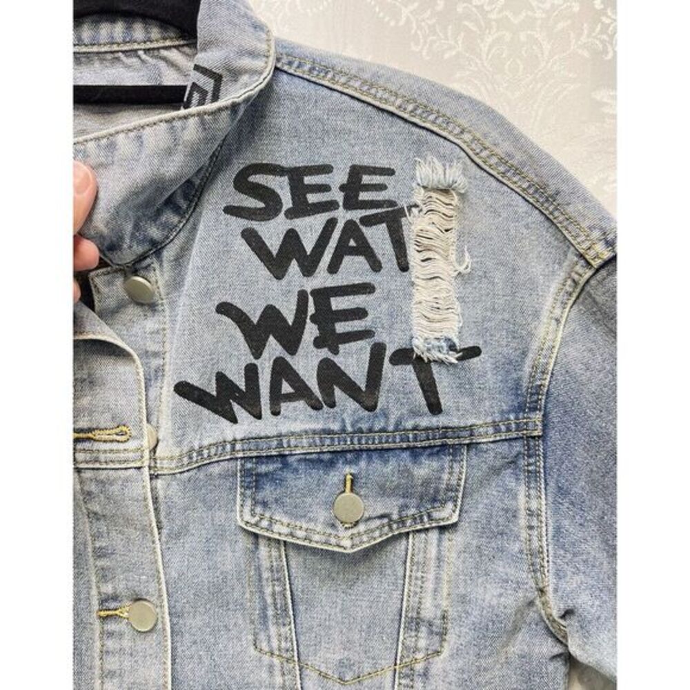 Pre-Loved - Blue Graffiti Jacket - Trendy Distressed Style - Women - See Images - Picture 5 of 17